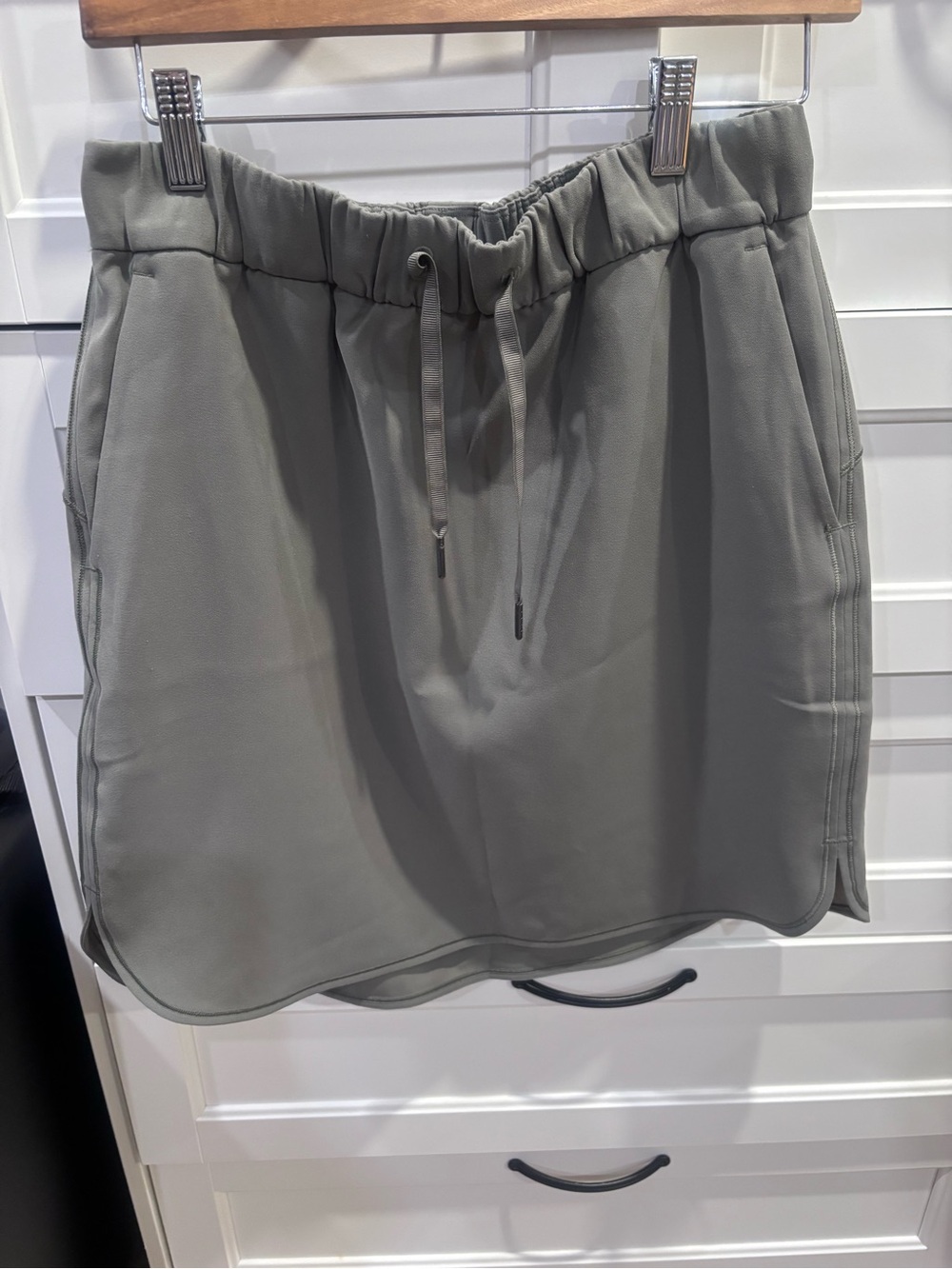 NWOT Lululemon On The Fly Skirt